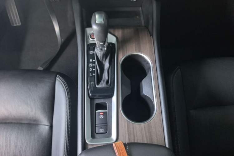 Used Nissan Teana 2021 2.0L XL Comfort Edition Gear Lever