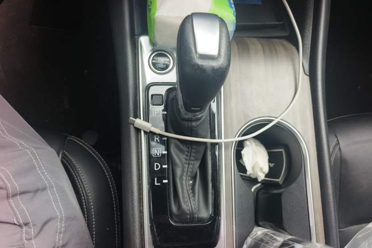 Used Nissan Teana 2021 2.0L XL Comfort Edition Gear Lever