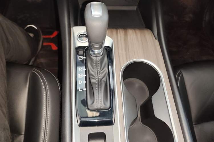 Used Nissan Teana 2021 2.0L XL Comfort Edition Gear Lever