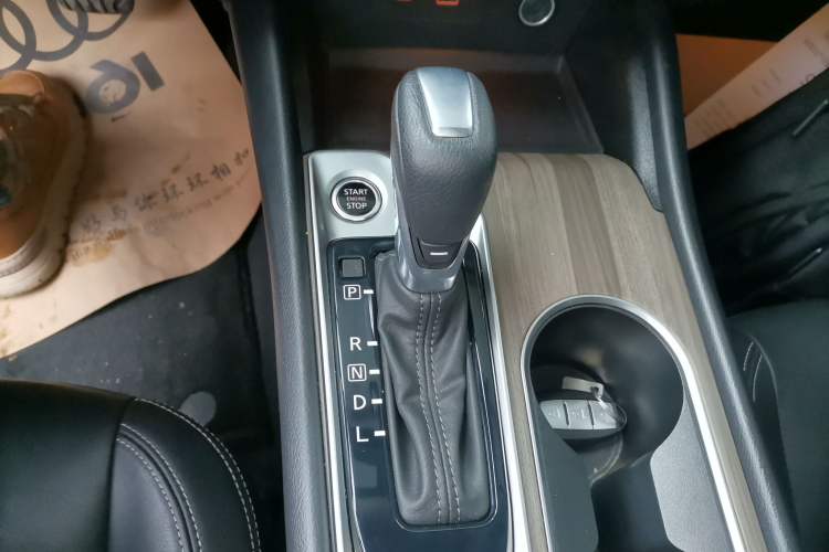 Used Nissan Teana 2021 2.0L XL Comfort Edition Gear Lever