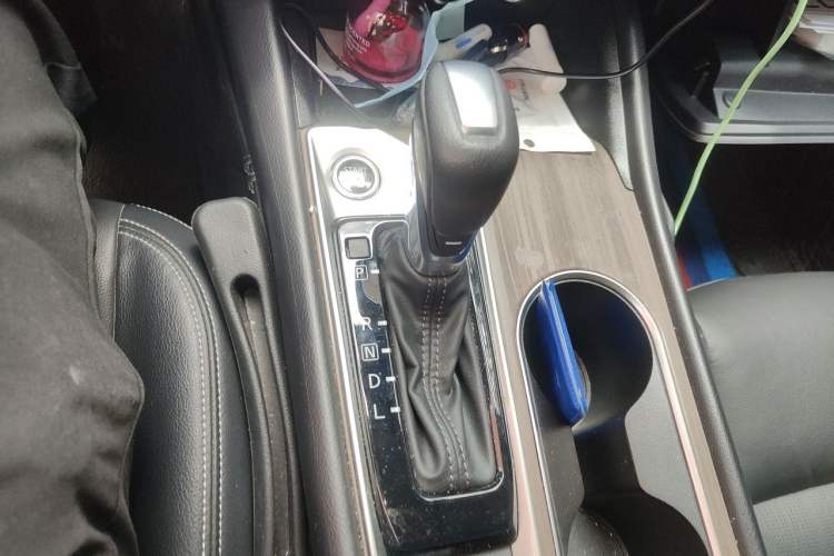 Used Nissan Teana 2021 2.0L XL Comfort Edition Gear Lever