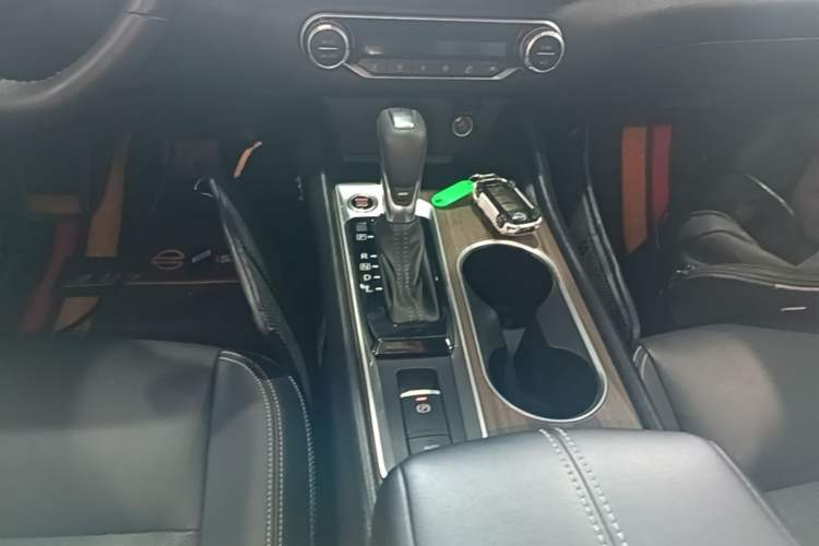 Used Nissan Teana 2021 2.0L XL Comfort Edition Gear Lever