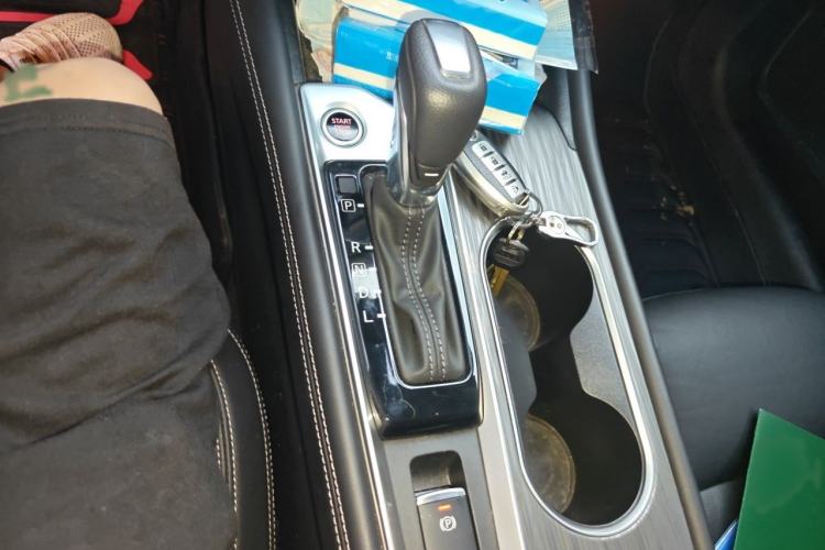 Used Nissan Teana 2021 2.0T XL Smart Upgrade Edition Gear Lever