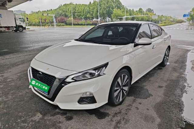 Używany Nissan Teana 2021 2.0L XL Comfort Edition
