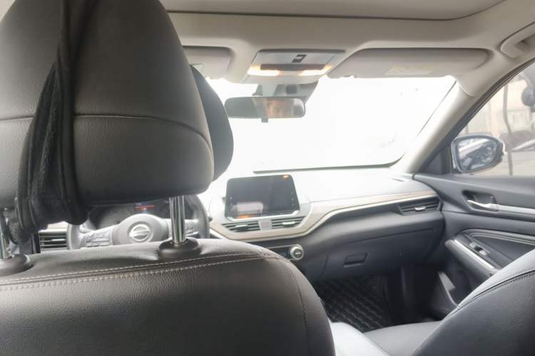 Used Nissan Teana 2021 2.0L XL Comfort Edition Headliner