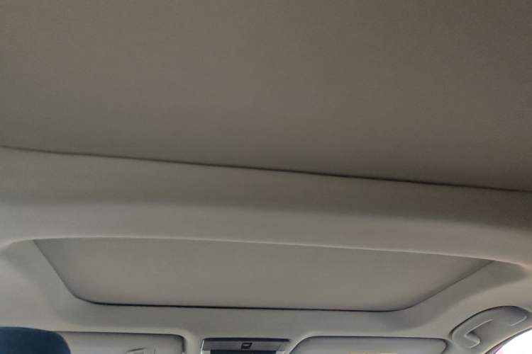 Used Nissan Teana 2021 2.0L XL Comfort Edition Headliner