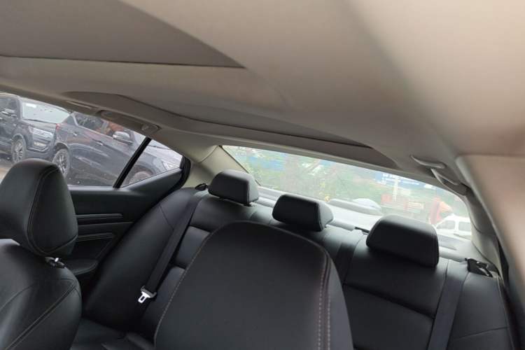 Used Nissan Teana 2021 2.0L XL Comfort Edition Headliner