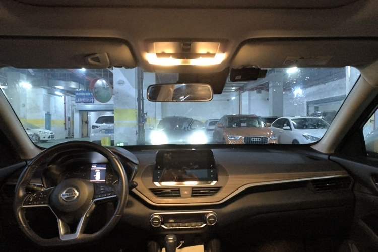 Used Nissan Teana 2021 2.0L XL Comfort Edition Headliner