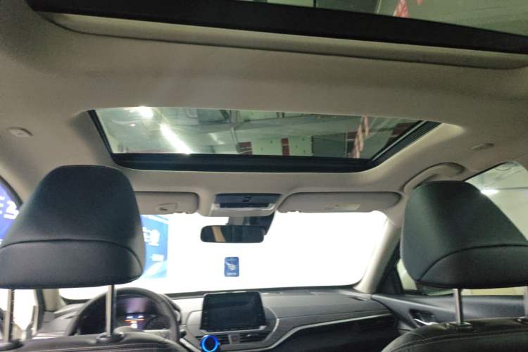 Used Nissan Teana 2021 2.0T XL Smart Upgrade Edition Headliner