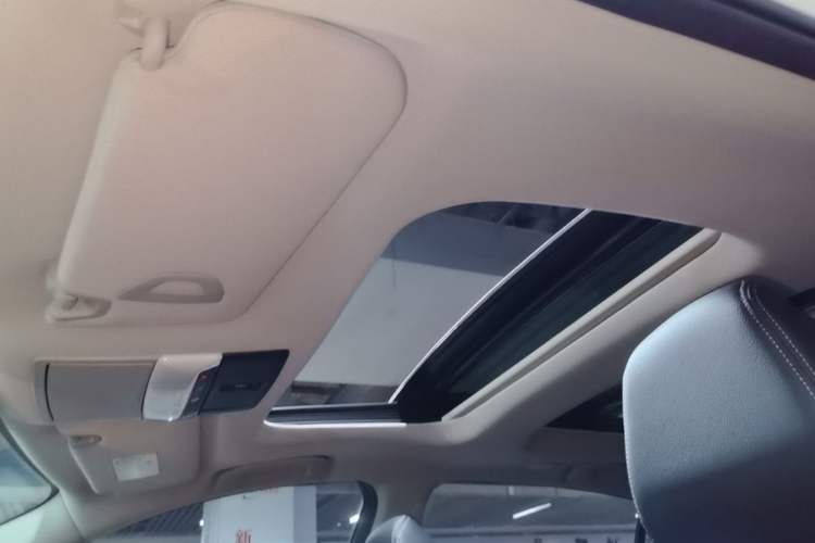 Used Nissan Teana 2021 2.0L XL Comfort Edition Headliner