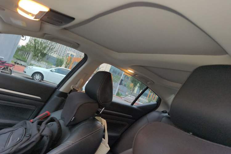 Used Nissan Teana 2021 2.0L XL Comfort Edition Headliner