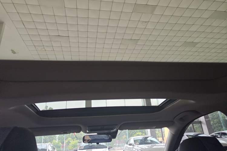 Used Nissan Teana 2021 2.0L XL Comfort Edition Headliner