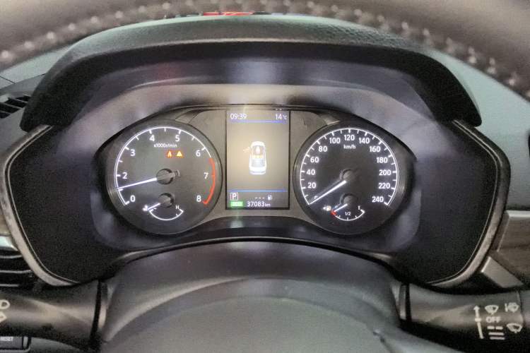 Used Nissan Teana 2021 2.0L XL Comfort Edition Instrument Cluster