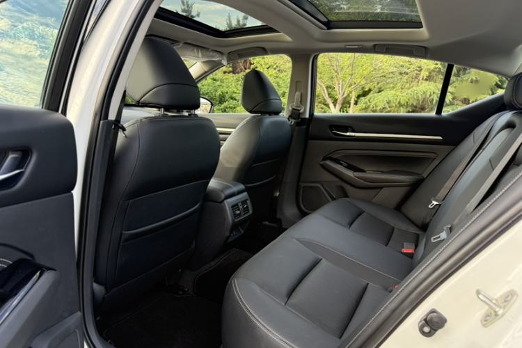 Used Nissan Teana 2021 2.0L XL Comfort Edition Interior 1