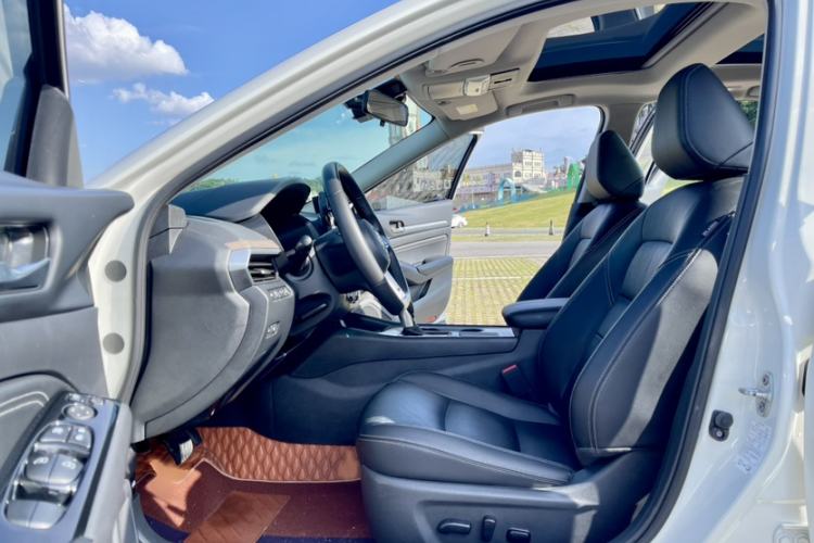 Used Nissan Teana 2021 2.0L XL Comfort Edition Interior 2