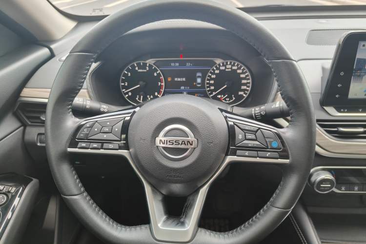 Used Nissan Teana 2021 2.0L XL Upper AD1 Smart Drive & Navigation Edition Interior 2