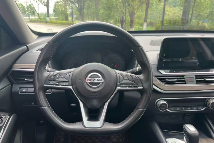 Used Nissan Teana 2021 2.0L XL Comfort Edition Interior 2