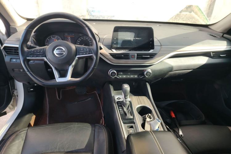 Used Nissan Teana 2021 2.0L XL Comfort Edition Interior 2