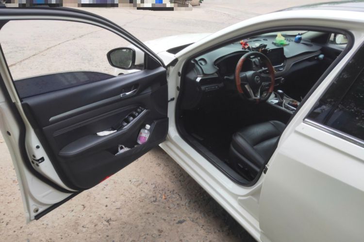 Used Nissan Teana 2021 2.0L XL Comfort Edition Interior 3