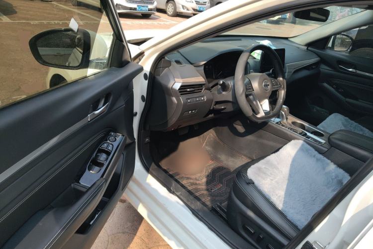 Used Nissan Teana 2021 2.0L XL Comfort Edition Interior 3