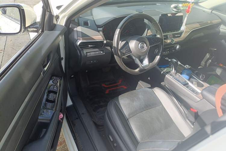 Used Nissan Teana 2021 2.0L XL Comfort Edition Interior 3