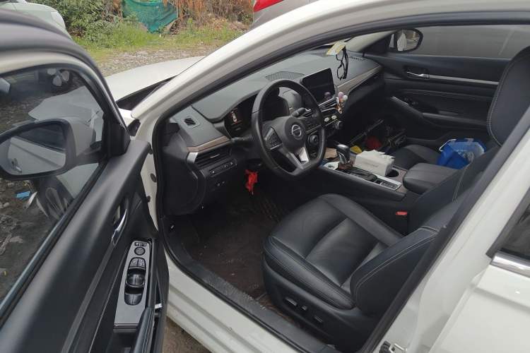 Used Nissan Teana 2021 2.0L XL Comfort Edition Interior 3