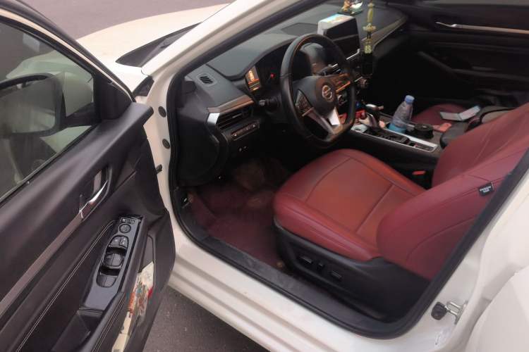 Used Nissan Teana 2021 2.0L XL Comfort Edition Interior 3