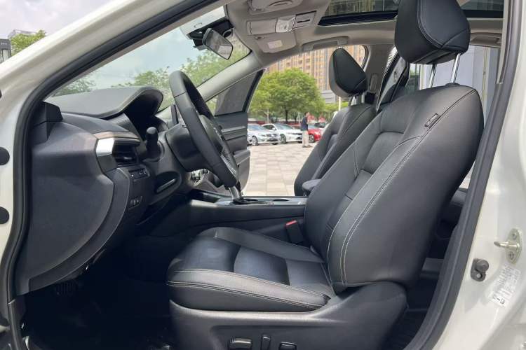 Used Nissan Teana 2021 2.0L XL Comfort Edition Interior 3