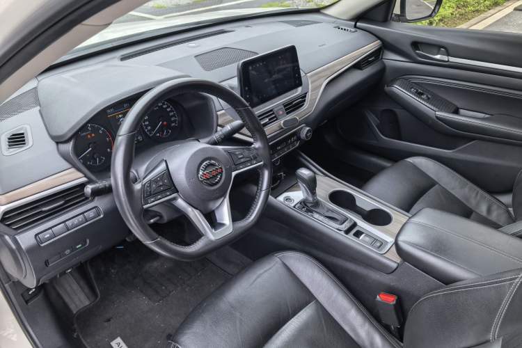 Used Nissan Teana 2021 2.0L XL Comfort Edition Interior 3