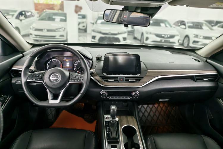 Used Nissan Teana 2021 2.0L XL Comfort Edition Interior 3