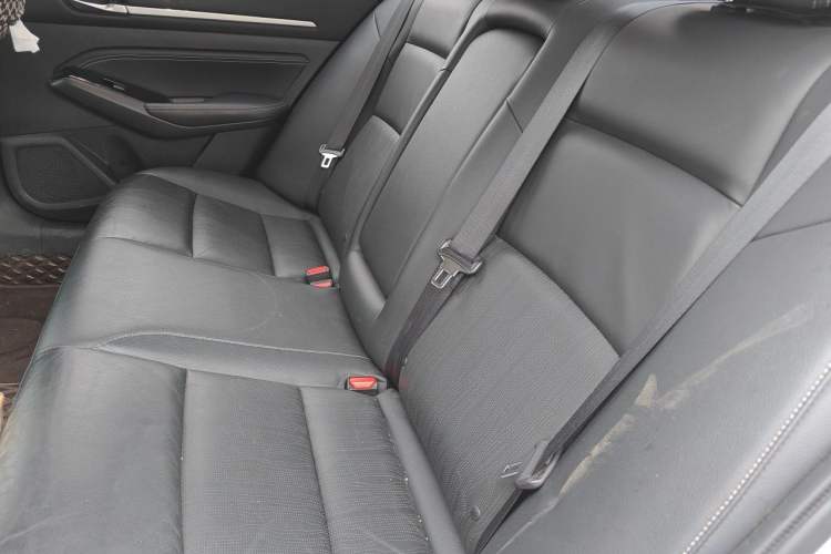 Used Nissan Teana 2021 2.0L XL Comfort Edition Interior 4