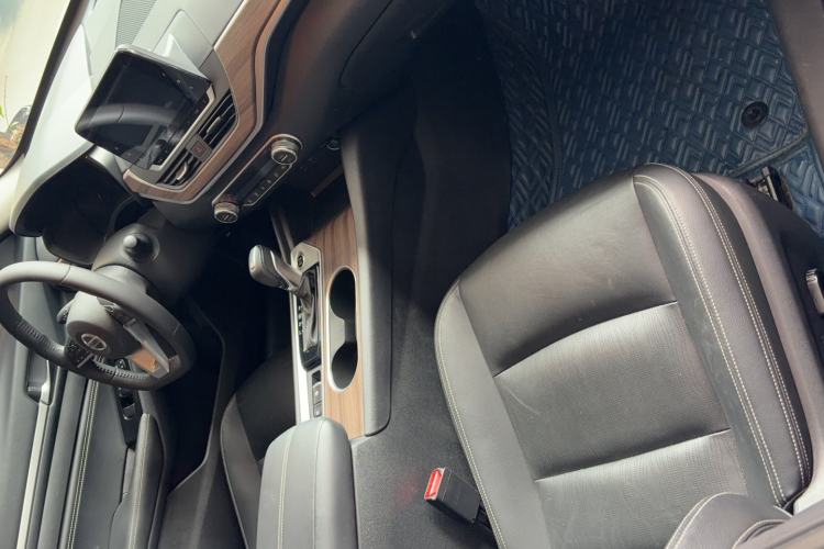 Used Nissan Teana 2021 2.0L XL Comfort Edition Interior 4
