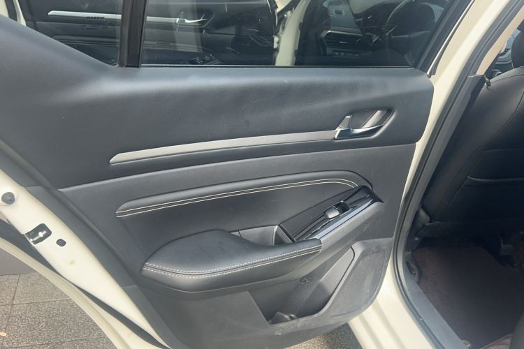 Used Nissan Teana 2021 2.0L XL Comfort Edition Interior 4