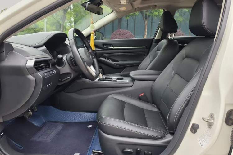 Used Nissan Teana 2021 2.0T XL Smart Upgrade Edition Interior 5