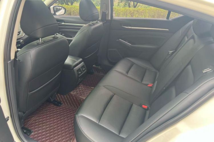 Used Nissan Teana 2021 2.0L XL Comfort Edition Interior 5