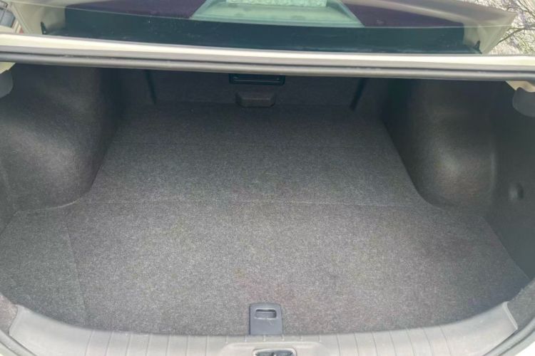 Used Nissan Teana 2021 2.0L XL Comfort Edition Interior 6