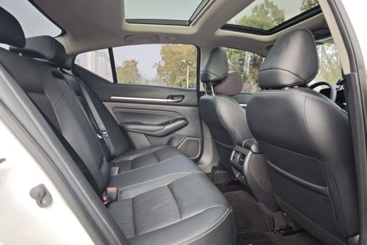 Used Nissan Teana 2021 2.0L XL Comfort Edition Interior 7