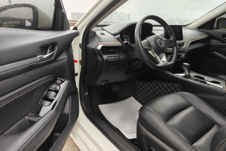 Used Nissan Teana 2021 2.0L XL Comfort Edition Interior 8