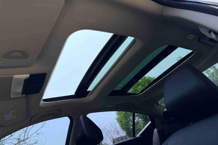 Used Nissan Teana 2021 2.0L XL Comfort Edition Interior 9