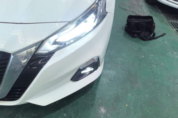 Used Nissan Teana 2021 2.0L XL Comfort Edition Left Front Headlight