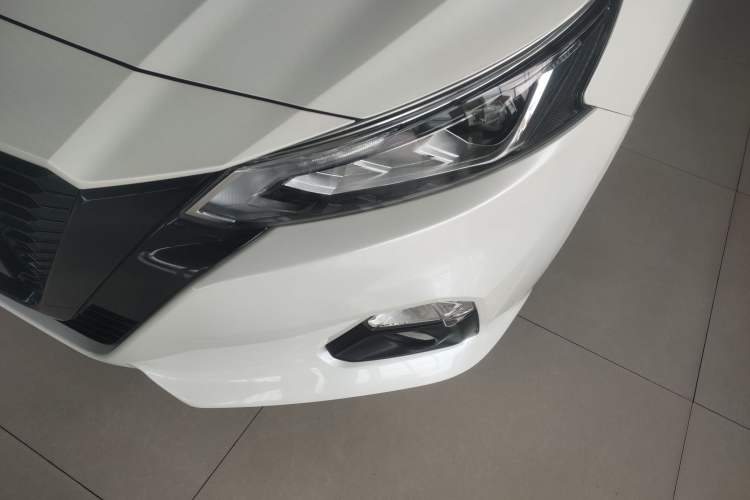Used Nissan Teana 2021 2.0L XL Comfort Edition Left Front Headlight