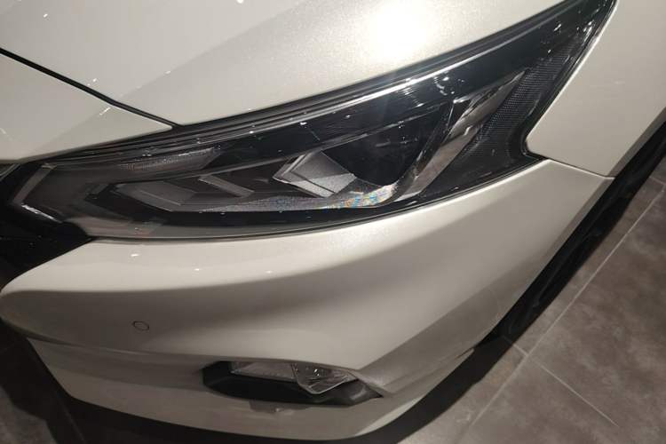 Used Nissan Teana 2021 2.0T XL Upper AD1 Smart Navigation Edition Left Front Headlight
