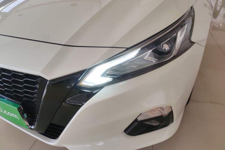 Used Nissan Teana 2021 2.0L XL Comfort Edition Left Front Headlight