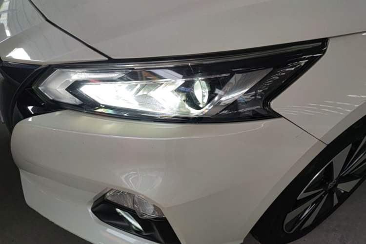 Used Nissan Teana 2021 2.0L XL Comfort Edition Left Front Headlight