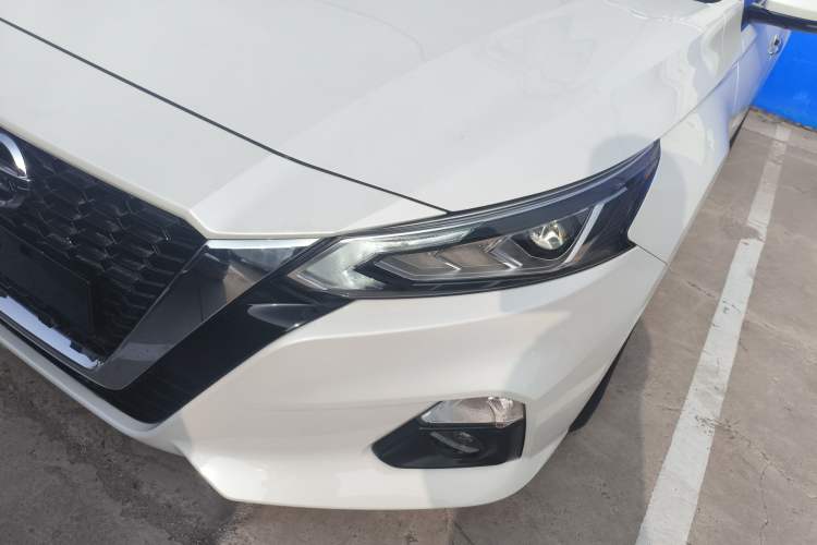 Used Nissan Teana 2021 2.0L XL Comfort Edition Left Front Headlight