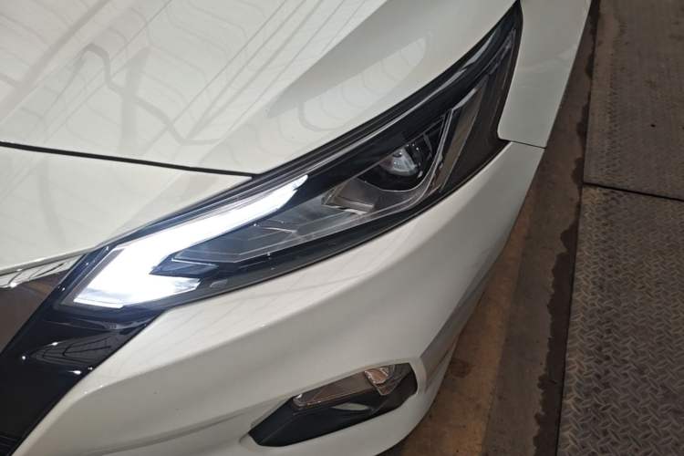 Used Nissan Teana 2021 2.0L XL Comfort Edition Left Front Headlight