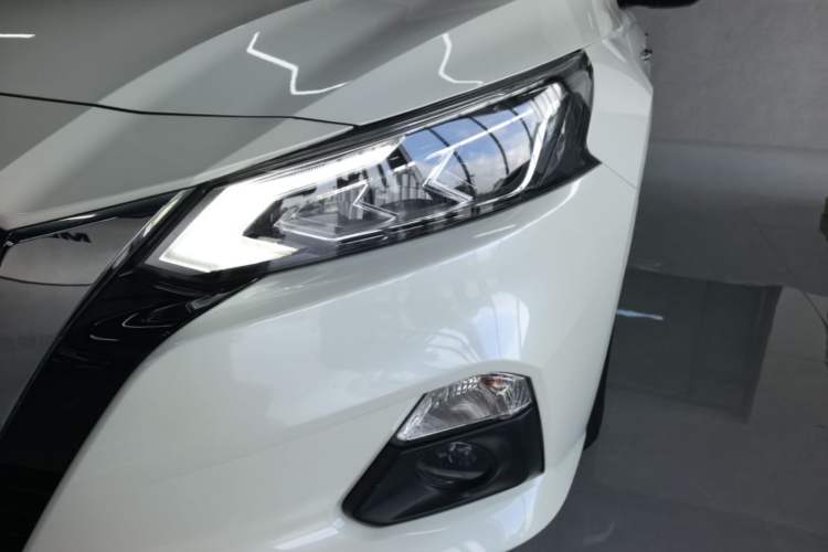 Used Nissan Teana 2021 2.0L XL Comfort Edition Left Front Headlight