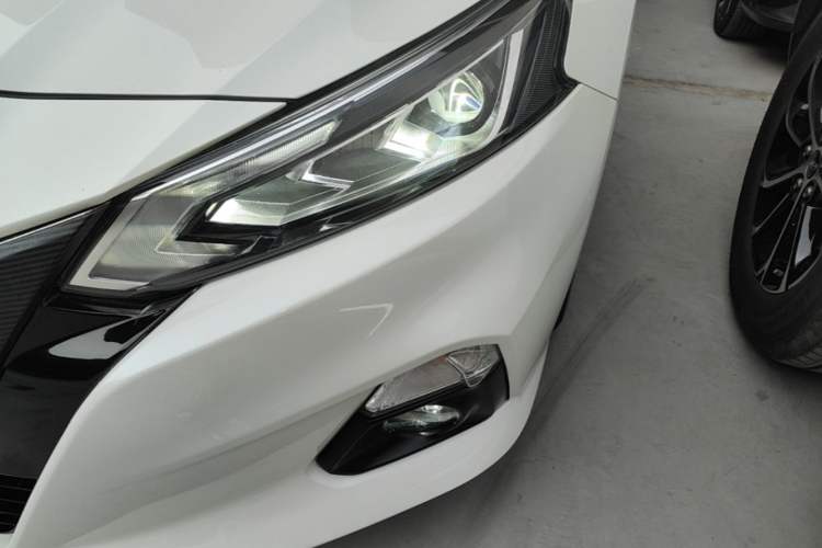 Used Nissan Teana 2021 2.0L XL Comfort Edition Left Front Headlight