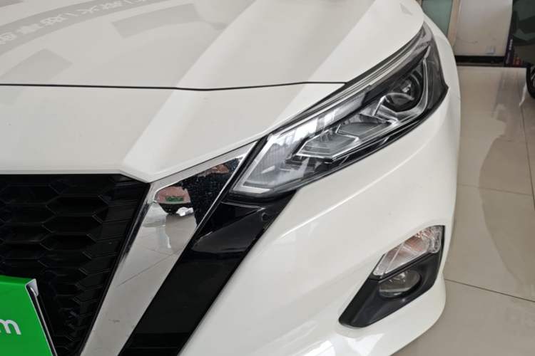Used Nissan Teana 2021 2.0L XL Comfort Edition Left Front Headlight