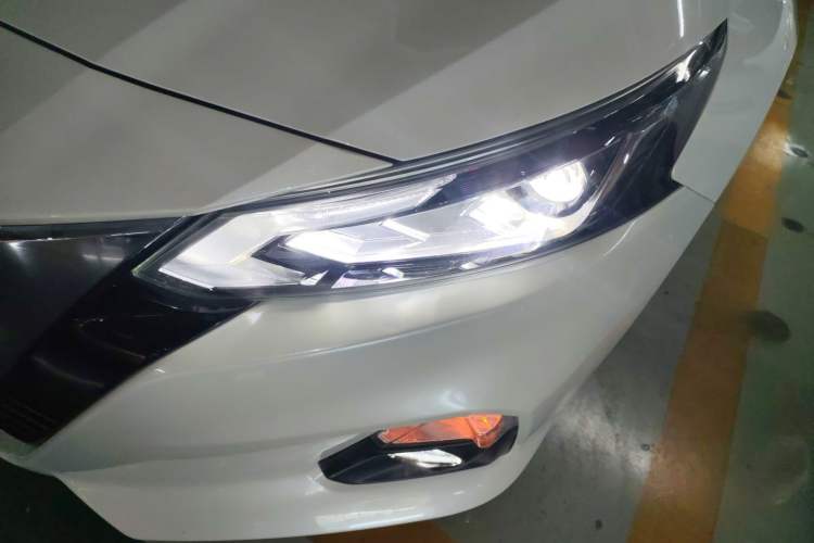 Used Nissan Teana 2021 2.0L XL Comfort Edition Left Front Headlight